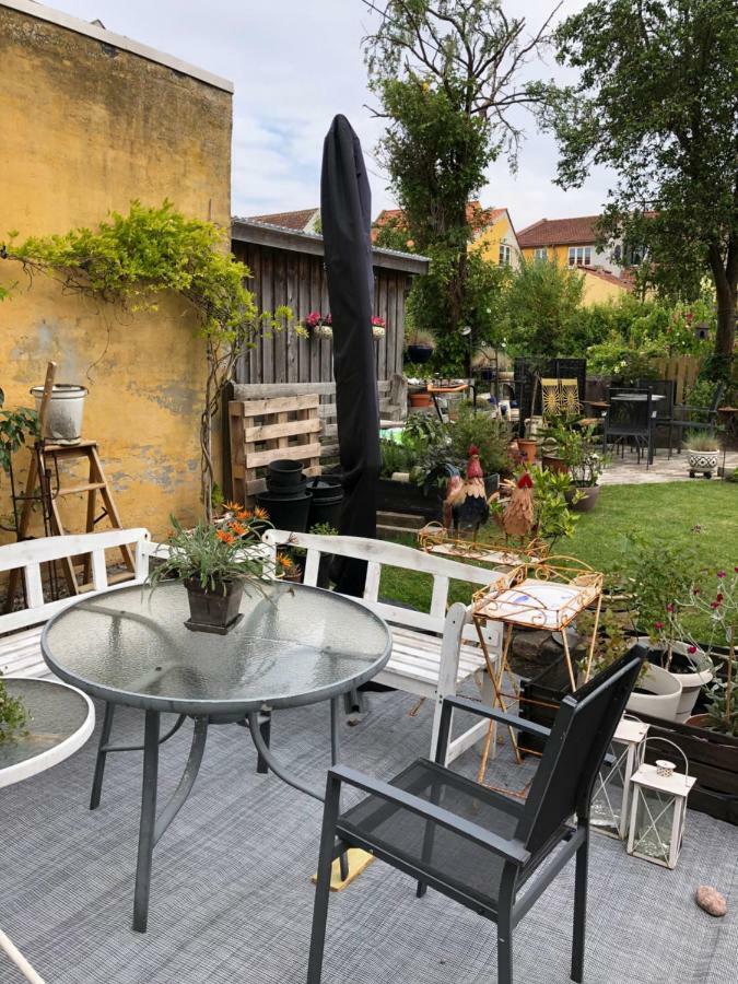Jette'S Vaerelsesudlejning Apartamento Rudkøbing Exterior foto